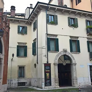 Apartment Casa Ferrari Sanificato Ozono Verona