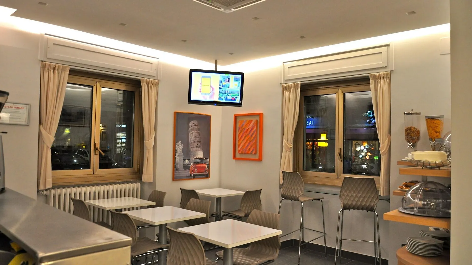 Hotel Dover Milano 2*,