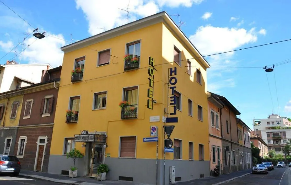 Hotel Dover Milano 2*,  Italien