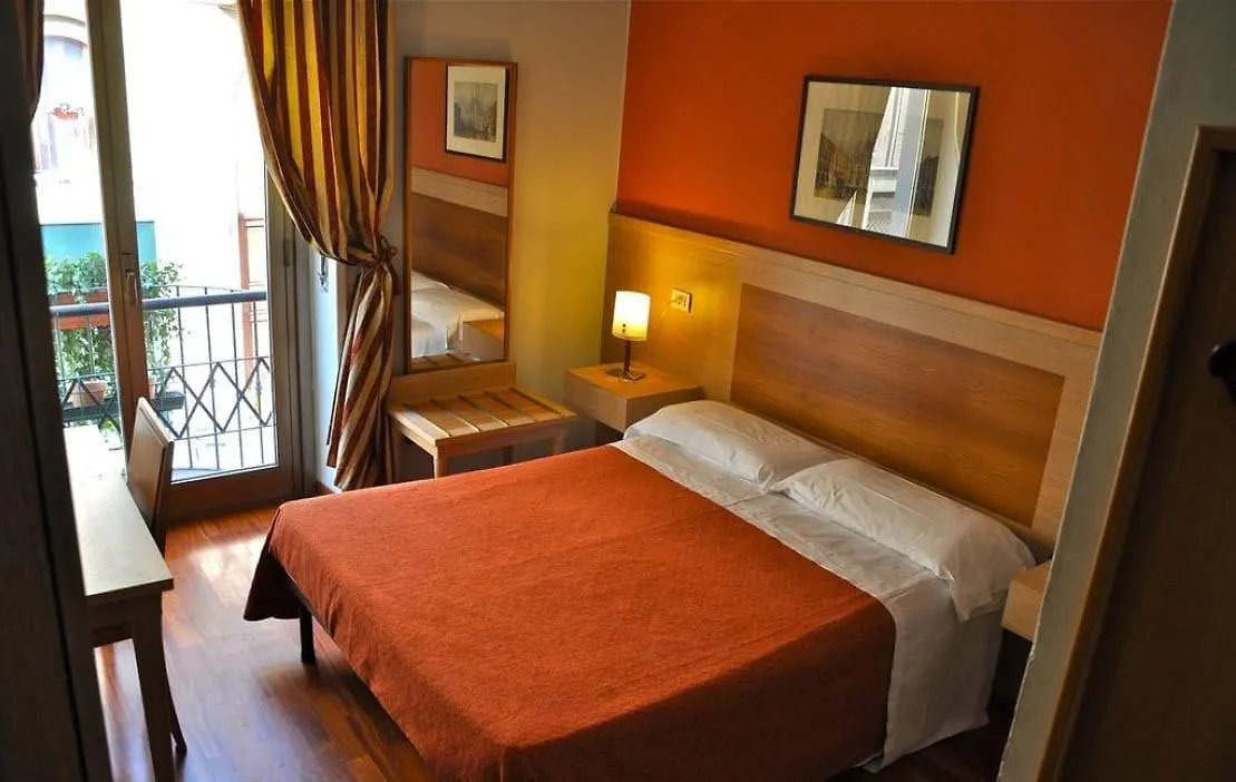 Hotel Dover ミラノ