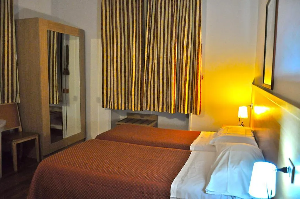 Hotel Dover ミラノ